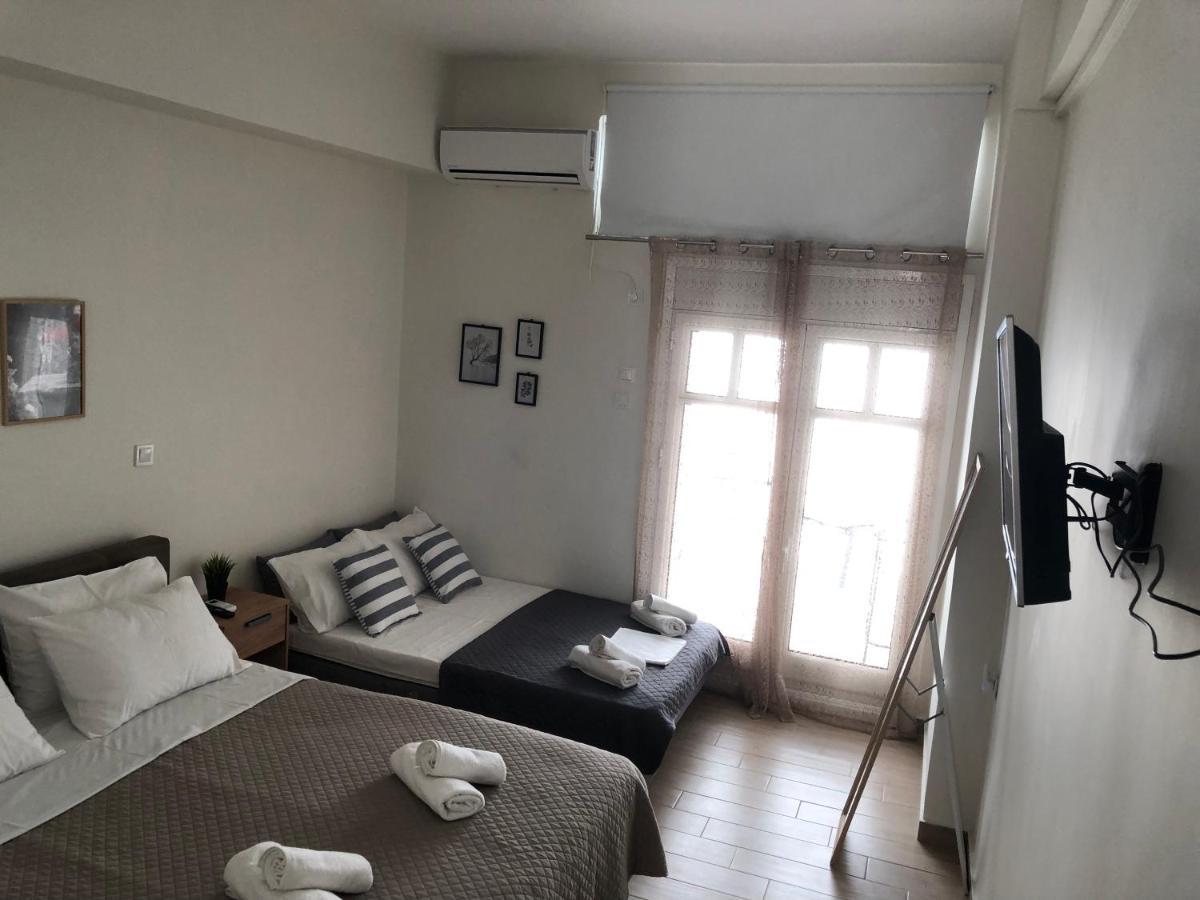 Appartamento Chris3 Kalamata Esterno foto